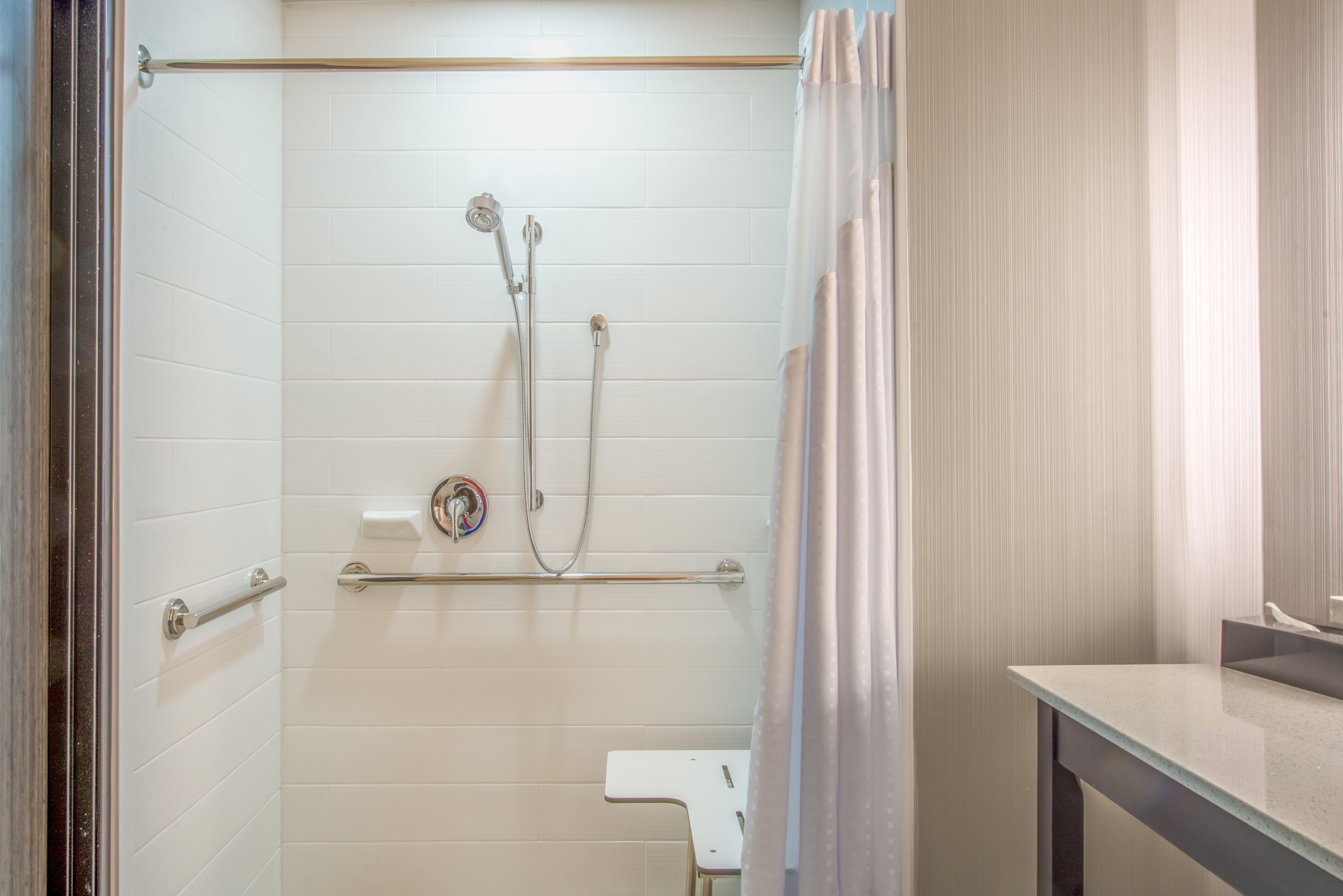 Hotel Express By Ihg Shawnee